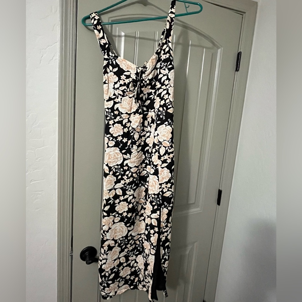 Abercrombie & Fitch Midi Dress Black Floral NWT Size XS